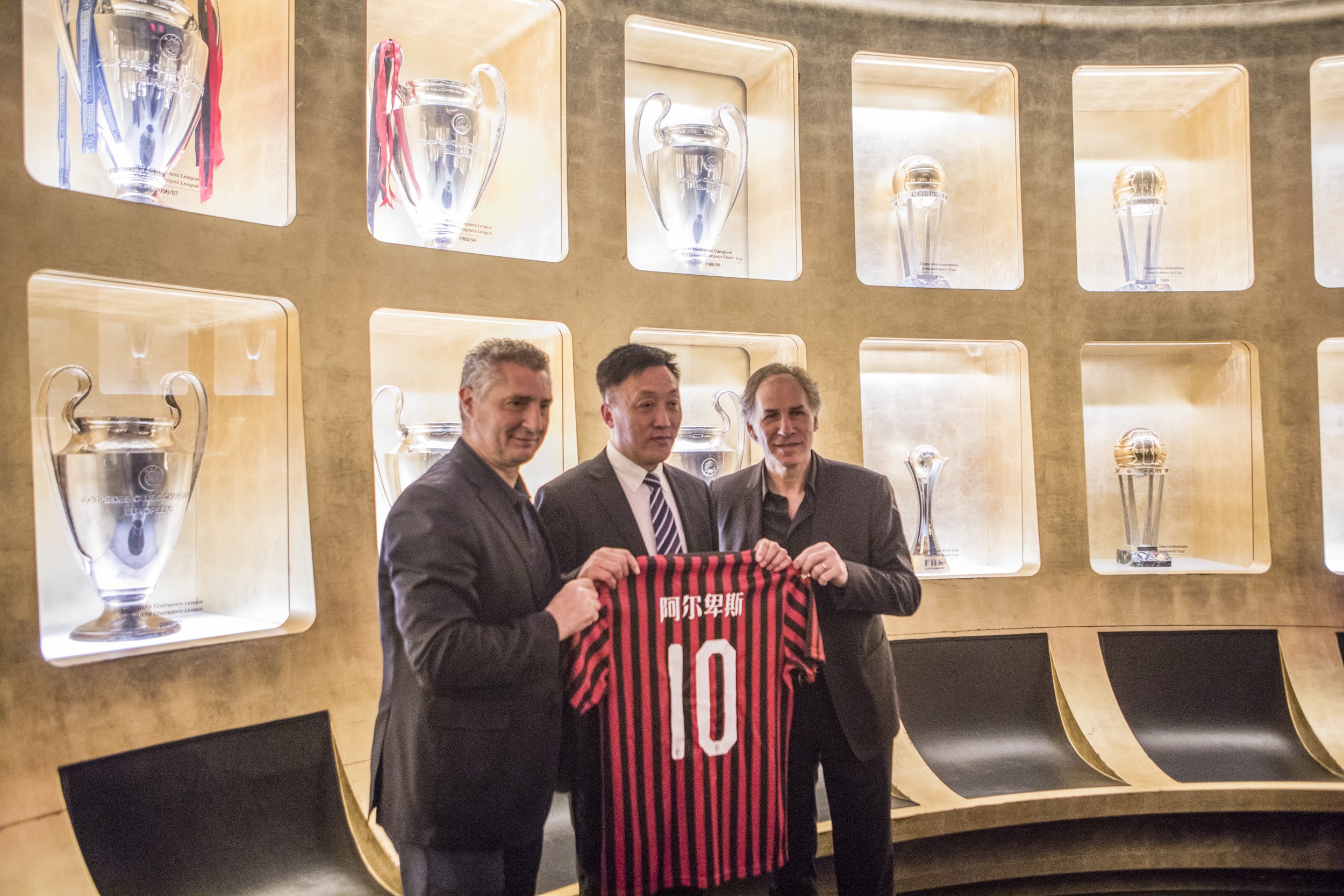 性社