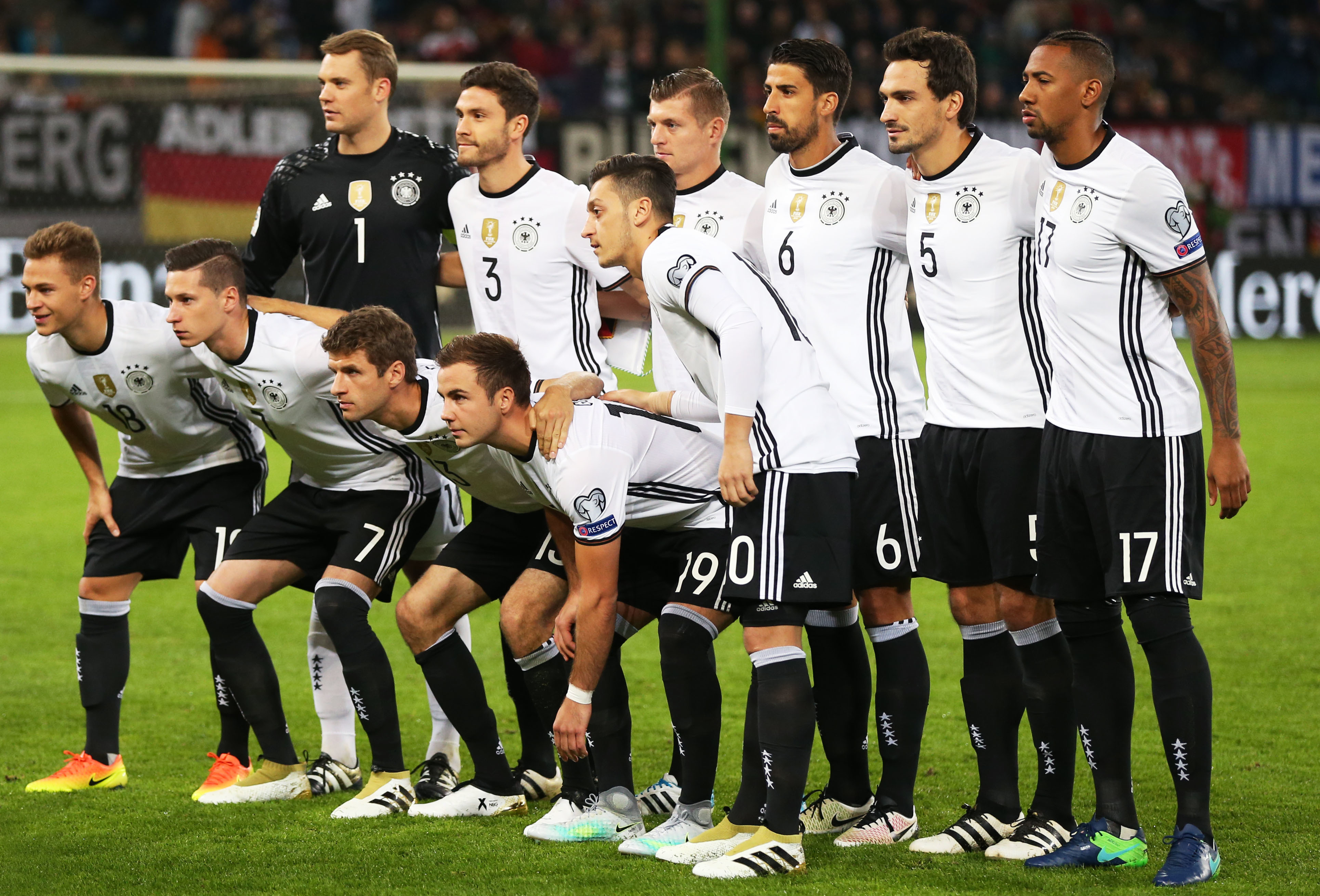 朴智星：弗爵爷擅长在更衣室使用“吹风机”，我不适合当教练（朴智星：弗格森更衣室“吹风机”威力十足，我并不适合执教）