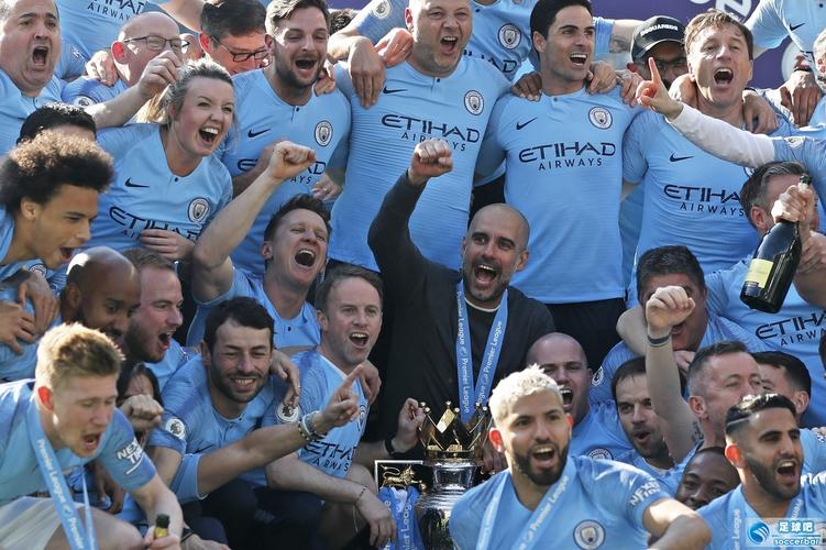 意媒：尤文两位防线伤员凯利和卡瓦尔有望在国际比赛日后复出（意媒：尤文后防二将凯利、卡瓦尔有望在国际比赛日后复出）