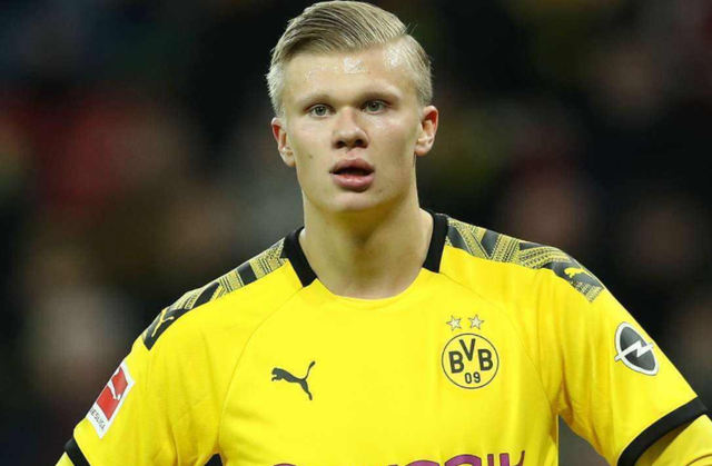 半场战报：柏太阳神0-3广岛三箭，热尔曼-良破门，东俊希建功（半场快讯：广岛三箭3-0领先柏太阳神，热尔曼-良、东俊希相继破门）